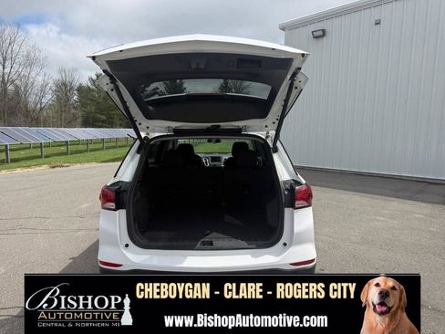 Used 2024 Chevrolet Equinox LT AWD/4WD image 27