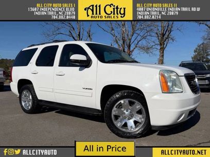 Used 2011 GMC Yukon SLT w/ SLT-2 Equipment Package