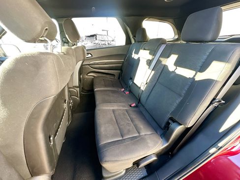 Used 2023 Dodge Durango SXT image 27