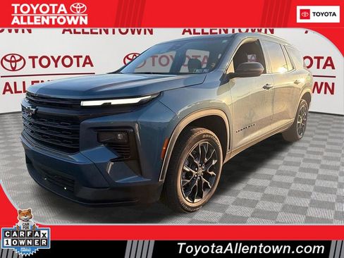 Used 2025 Chevrolet Traverse LT w/ Midnight/Sport Edition AWD/4WD image 1