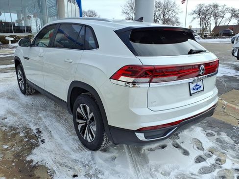 New 2026 Volkswagen Atlas Cross Sport SE AWD/4WD image 5