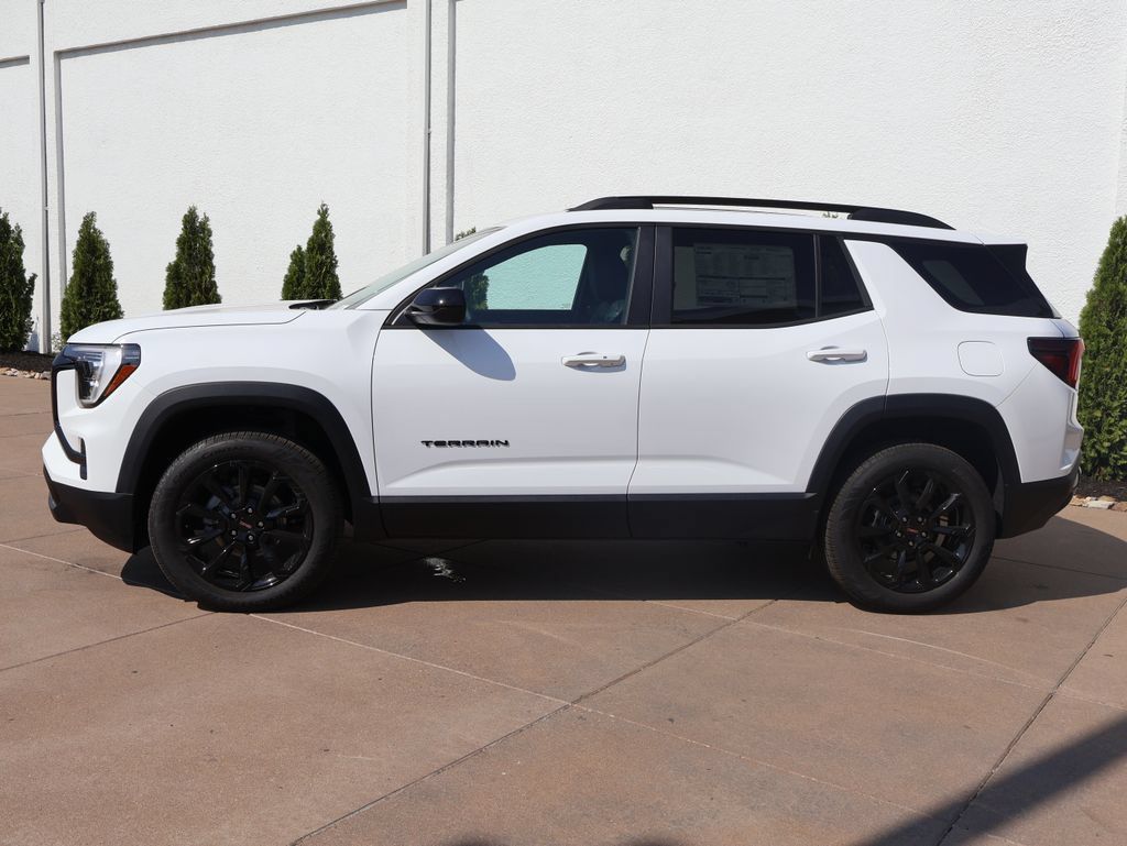New 2027 GMC Terrain Elevation w/ Elevation Premium Package AWD/4WD image 3