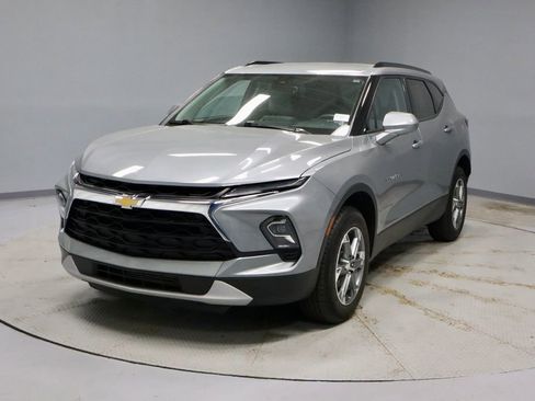Used 2023 Chevrolet Blazer LT w/ Convenience Package FWD image 7