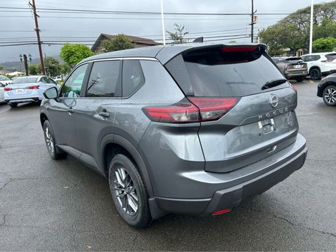 New 2026 Nissan Rogue S image 4