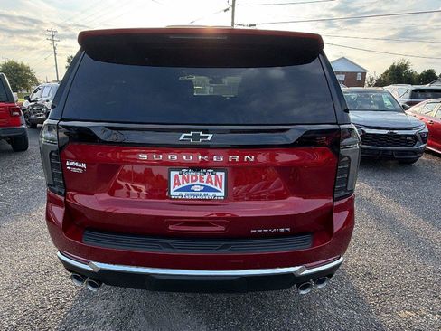 New 2026 Chevrolet Suburban Premier w/ Sun And Tow Package AWD/4WD image 9