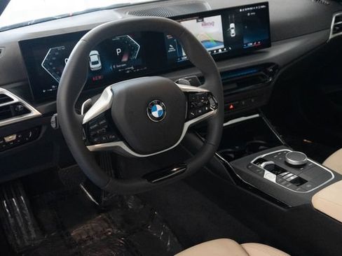 Used 2025 BMW 230i Coupe w/ M Sport Package RWD image 3