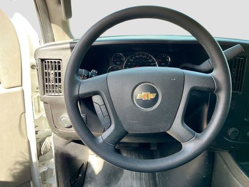 Used 2024 Chevrolet Express 2500 w/ Driver Convenience Package RWD image 11