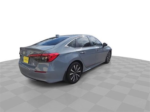 Used 2024 Honda Civic EX image 8