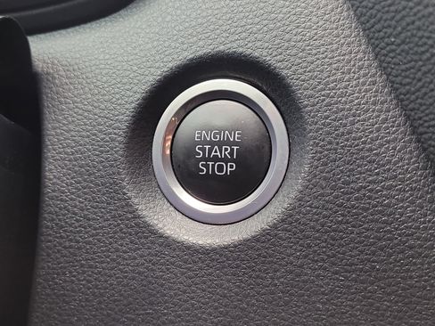 Used 2023 Toyota Corolla SE image 25