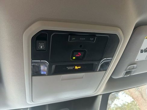 Used 2022 Toyota Tundra SR w/ SR Tow Package image 28