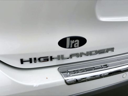 Used 2021 Toyota Highlander Platinum AWD/4WD image 31