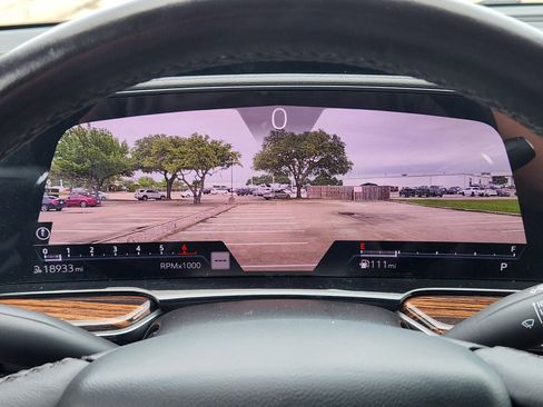 Used 2024 Cadillac Escalade Luxury w/ LPO, Floor Liner Package RWD image 27
