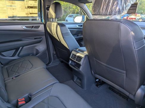 New 2026 Volkswagen Atlas Cross Sport SE image 27