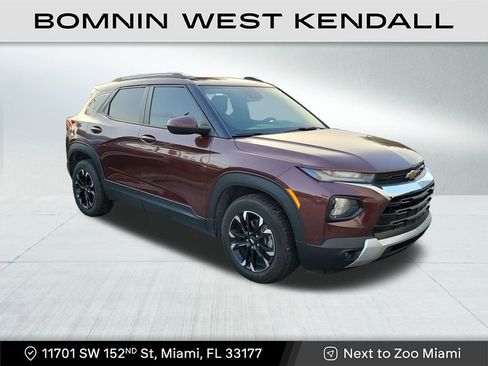 Used 2022 Chevrolet TrailBlazer LT image 1