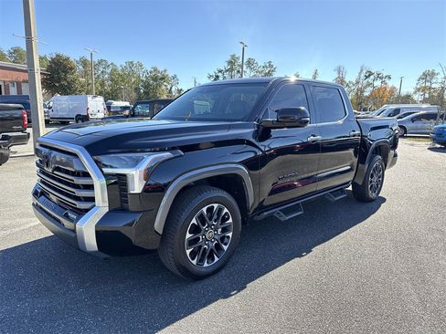 Used 2023 Toyota Tundra Limited image 7