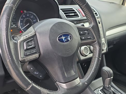 Used 2015 Subaru Crosstrek 2.0i Limited image 13