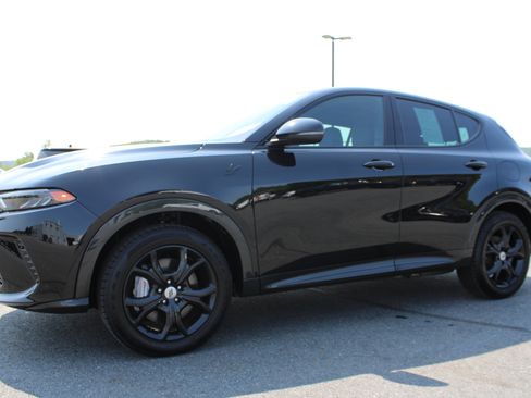 Used 2024 Dodge Hornet R/T w/ R/T Blacktop Package AWD/4WD image 14