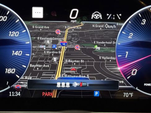 Certified 2023 Mercedes-Benz S 500 4MATIC image 27