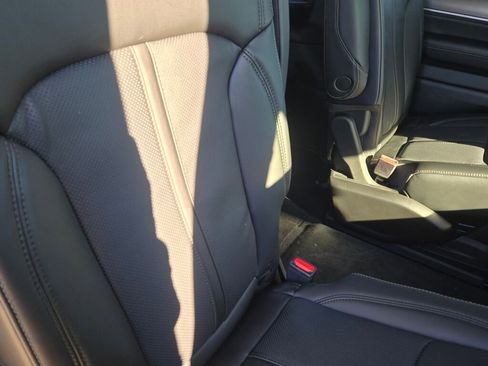 New 2026 Jeep Grand Wagoneer w/ HD Trailer Tow Package image 11