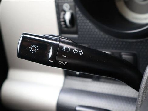 Used 2010 Toyota FJ Cruiser 4WD image 15