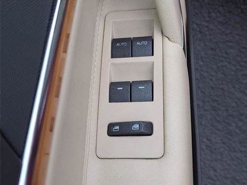 Used 2011 Lincoln MKZ w/ 101A Rapid Spec Order Code image 20