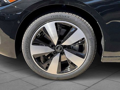 New 2025 Audi A5 2.0T Premium Plus image 11