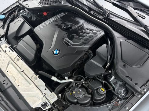 Used 2019 BMW 330i xDrive Sedan AWD/4WD image 29