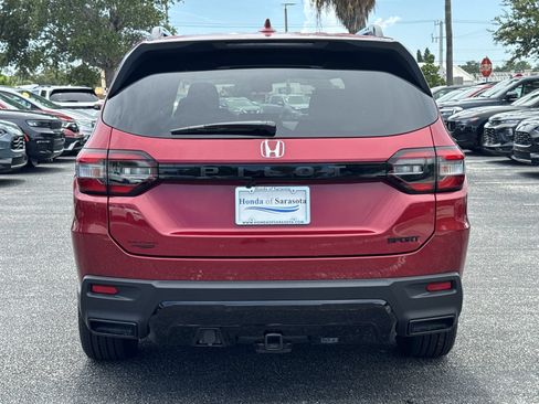 New 2026 Honda Pilot Sport image 7