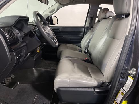 Used 2015 Toyota Tundra SR w/ Tow Package RWD image 12