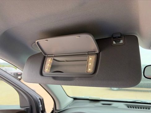 Used 2021 Chevrolet Equinox LS w/ LS Convenience Package AWD/4WD image 31