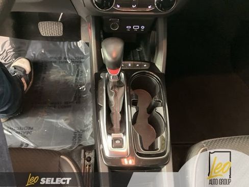 Used 2022 Chevrolet TrailBlazer RS FWD image 19