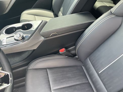 Used 2025 Cadillac Optiq Sport 2 w/ LPO, Floor Liner Package AWD/4WD image 16