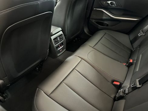 Used 2026 BMW 330i Sedan w/ Convenience Package RWD image 4