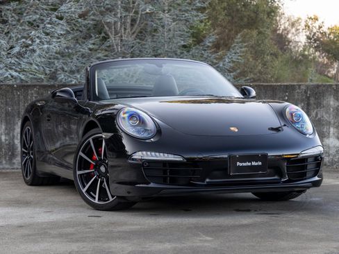 Used 2016 Porsche 911 Carrera image 6