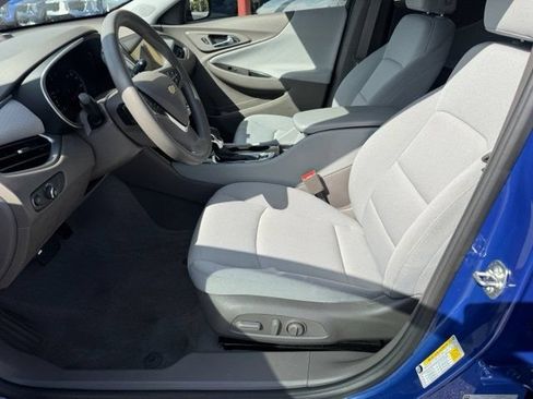 Used 2023 Chevrolet Malibu LS FWD image 14