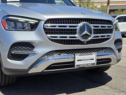 Certified 2025 Mercedes-Benz GLE 350 4MATIC w/ Winter Package image 9