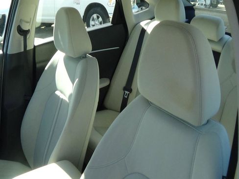 Used 2025 Hyundai Sonata SEL FWD image 17