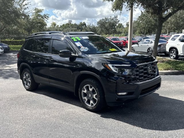 Certified 2023 Honda Passport TrailSport image 2