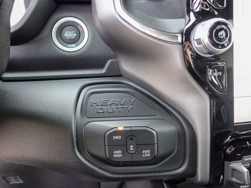 New 2026 RAM 2500 Laramie w/ Night Edition AWD/4WD image 22