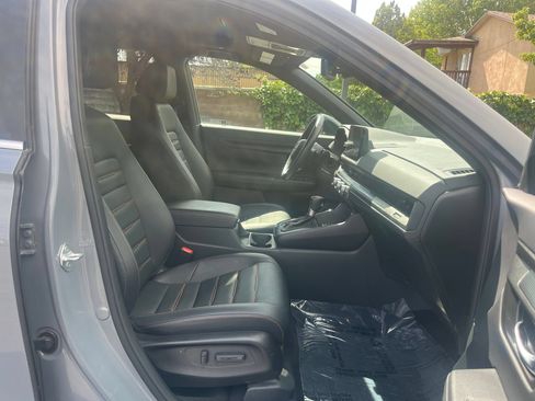 Used 2025 Honda CR-V Sport-L image 30