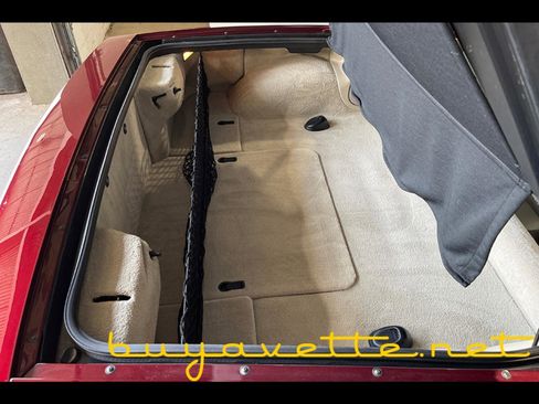 Used 2003 Chevrolet Corvette Coupe w/ Preferred Equipment Group RWD image 25