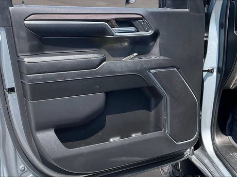 Used 2024 Chevrolet Silverado 1500 RST w/ Protection Package AWD/4WD image 20