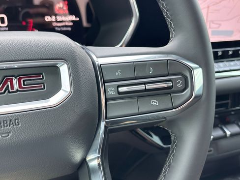 New 2026 GMC Canyon Elevation w/ Convenience Package image 16