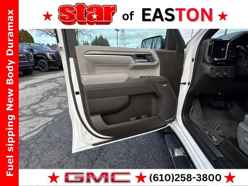 Used 2022 Chevrolet Silverado 1500 LTZ w/ LTZ Premium Package image 18