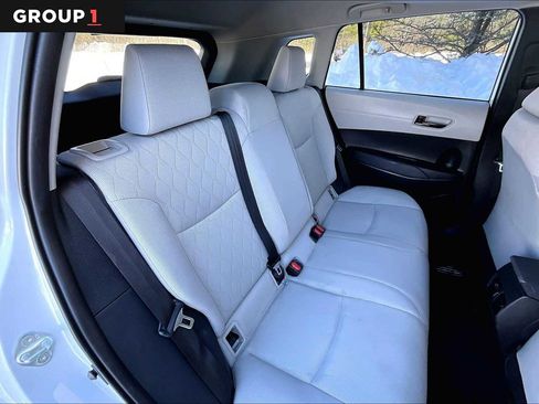 Used 2023 Toyota Corolla Cross LE w/ Moonroof Package image 20