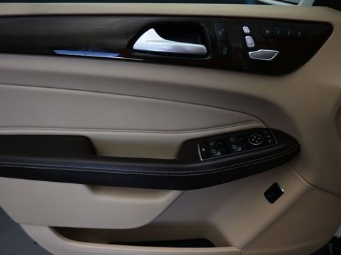 Used 2016 Mercedes-Benz GLE 350 4MATIC image 10