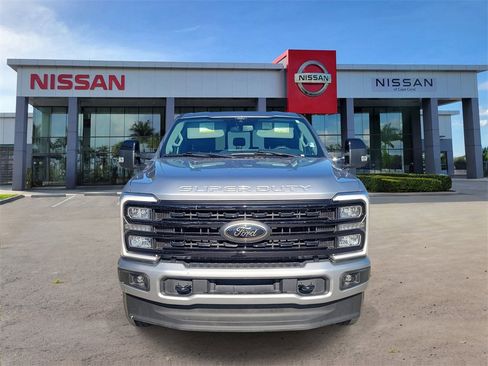 Used 2024 Ford F250 Lariat w/ Black Appearance Package image 10