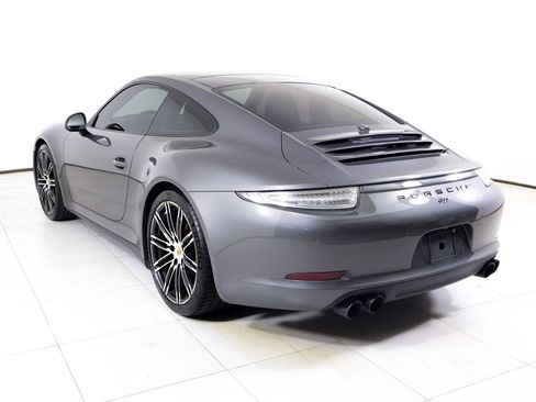 Used 2015 Porsche 911 Carrera 4S AWD/4WD image 3