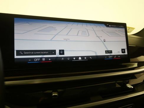 Used 2024 BMW X5 xDrive40i w/ Premium Package image 23