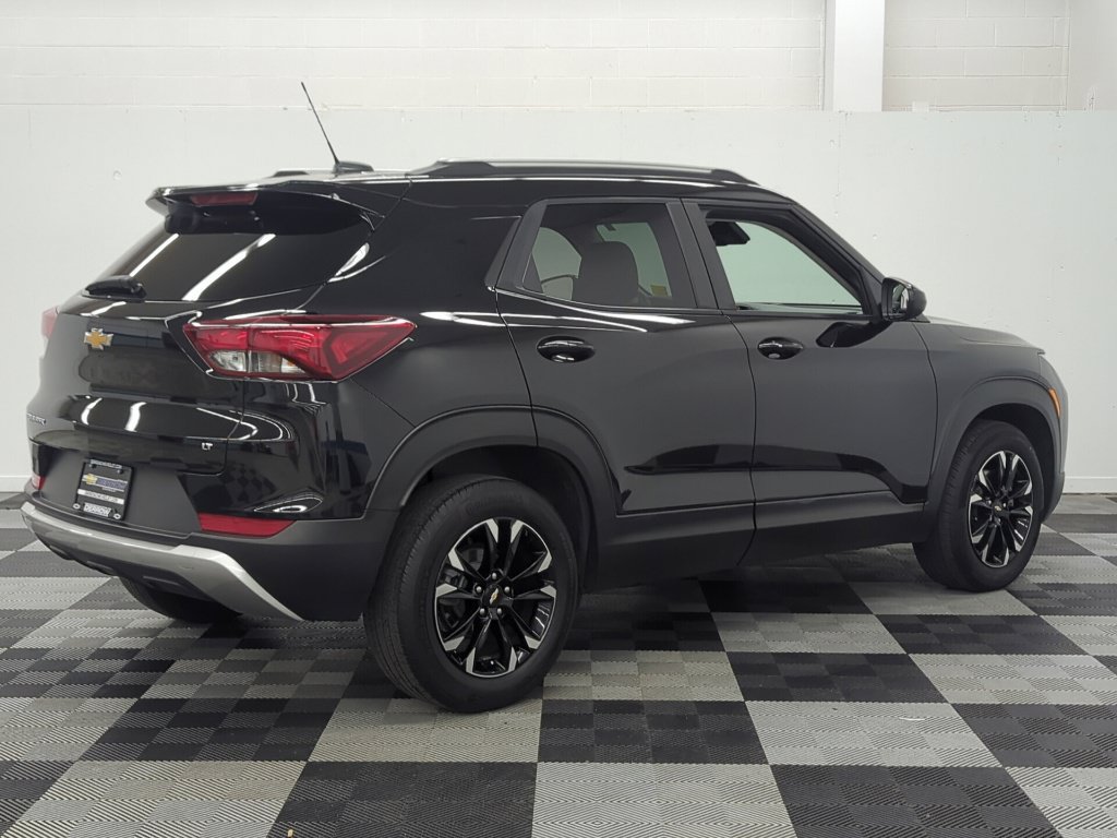 Used 2023 Chevrolet TrailBlazer LT w/ Convenience Package FWD image 7